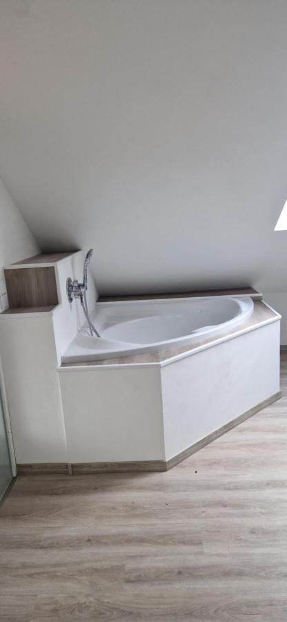 Gerburg Haus Apartment Ринтелн Екстериор снимка